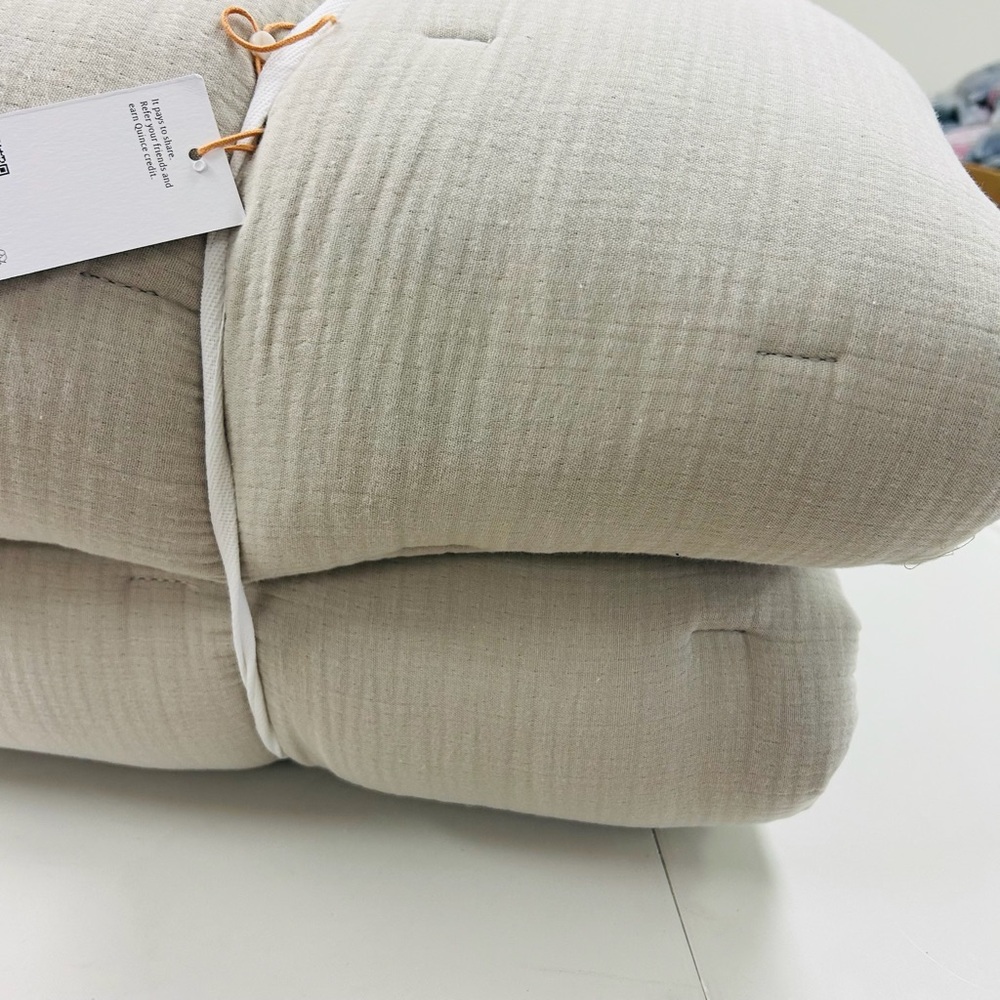 NWT QUINCE Organic Airy Gauze Dream Quilt Set King/Cal King Fog 7067 - Picture 4 of 8